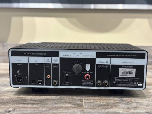 Universal Audio OX Amp Top Box | Long & McQuade